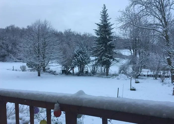 Le Gite De La Vallee Du Douctouyre