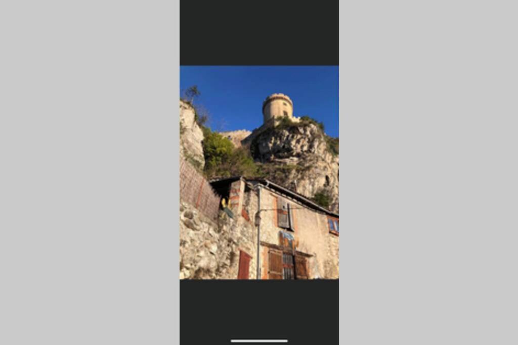 Le De La Vallée Du Douctouyre Appartement *
